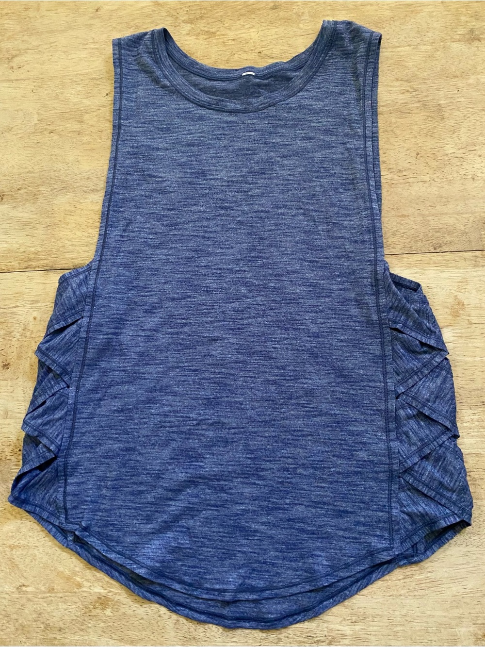 Lululemon Women’s Sz 6/8? Heathered Hero Blue Var-City Muscle Tank - Picture 10 of 16